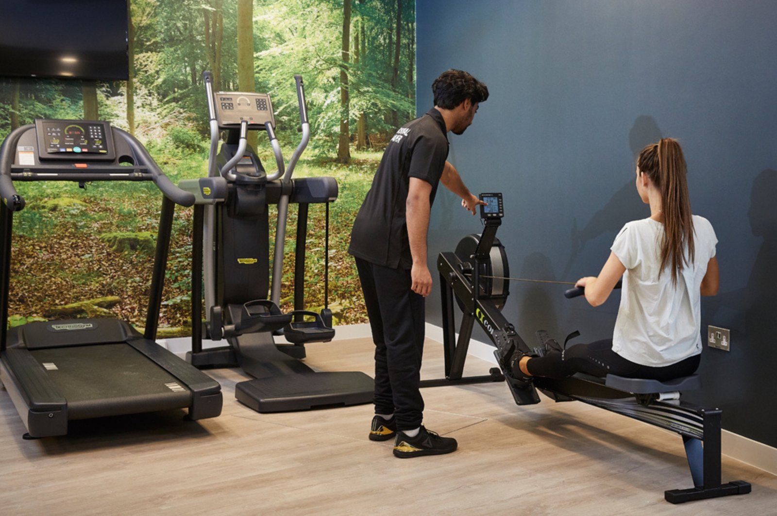 Personal Trainer in Lahore — How to Find the Right Fit for Your Goals